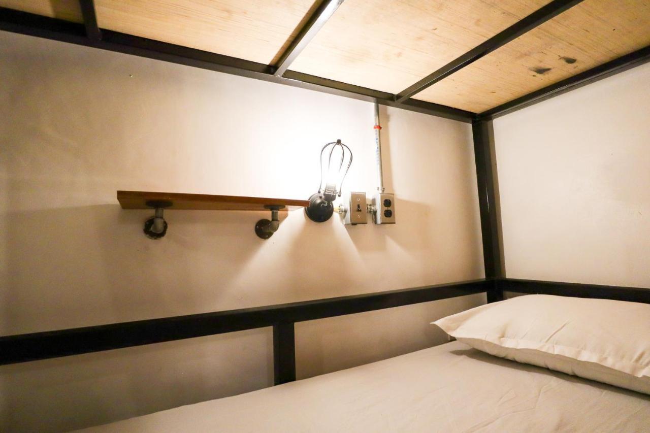 Ocean Breeze Hostel By Daily Sweet موالبوال المظهر الخارجي الصورة