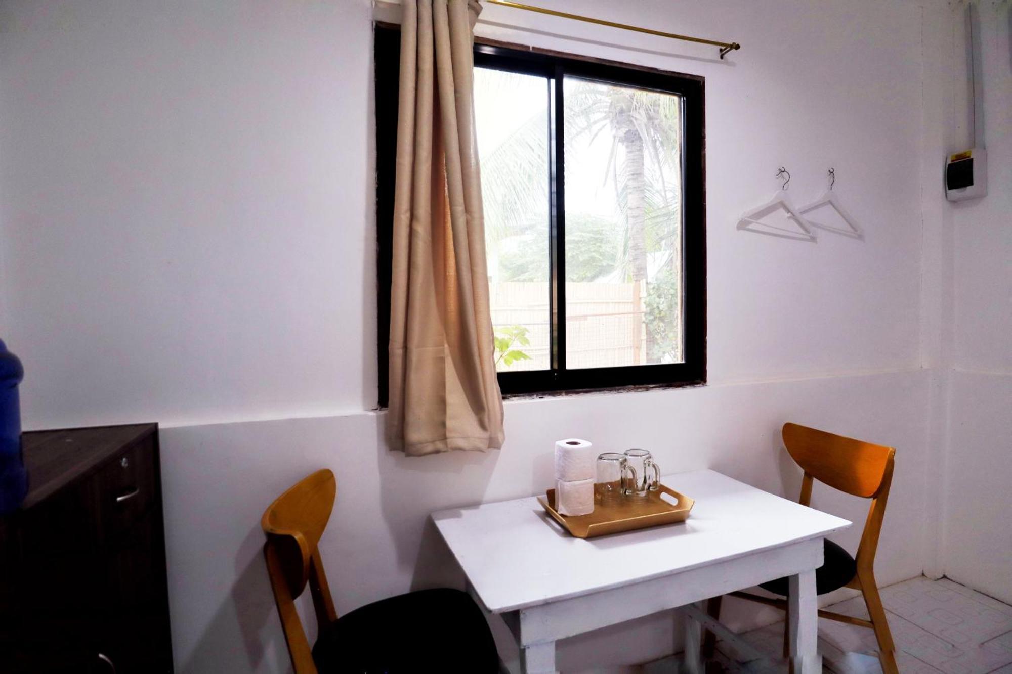 Ocean Breeze Hostel By Daily Sweet موالبوال المظهر الخارجي الصورة