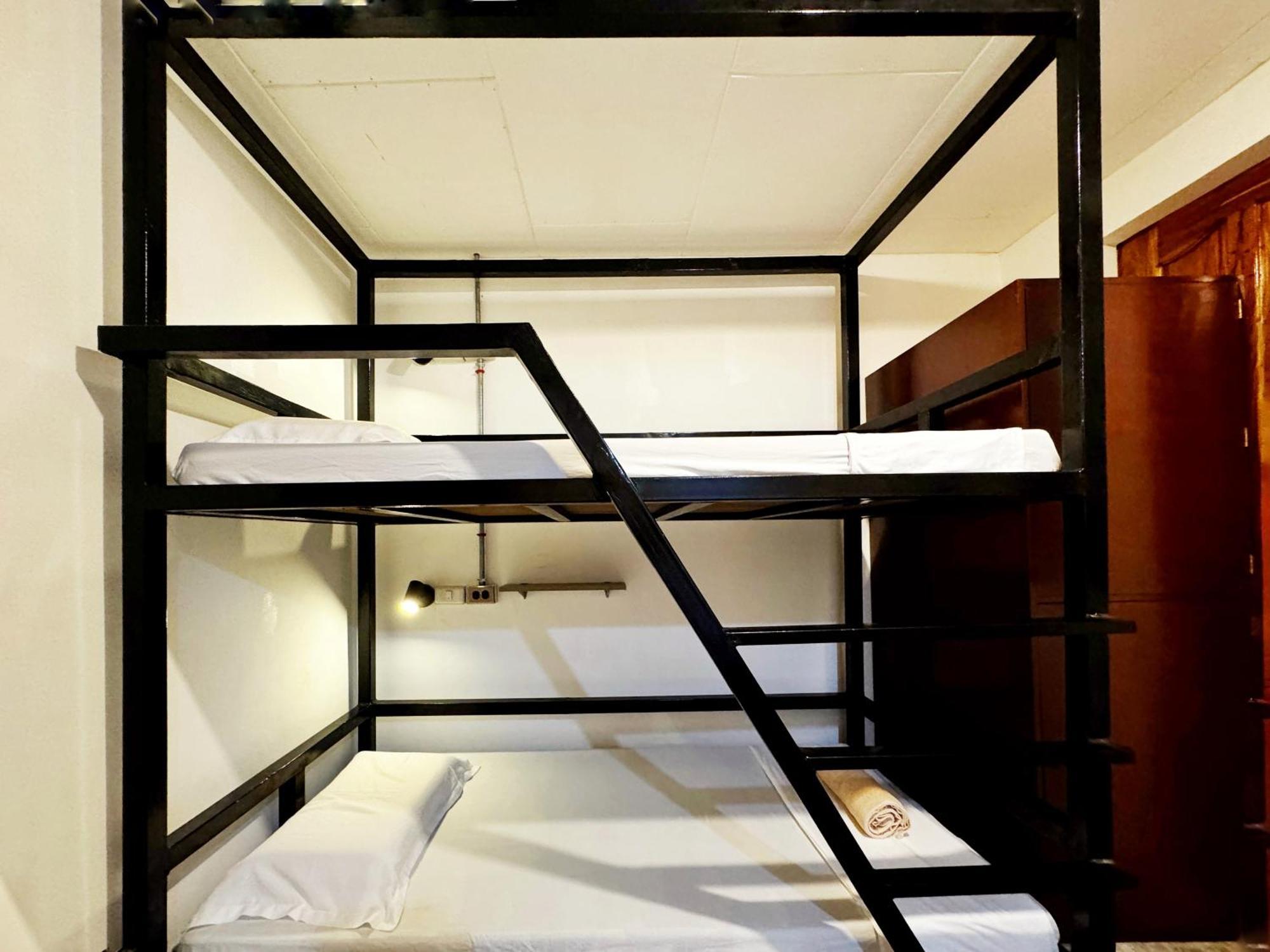 Ocean Breeze Hostel By Daily Sweet موالبوال المظهر الخارجي الصورة