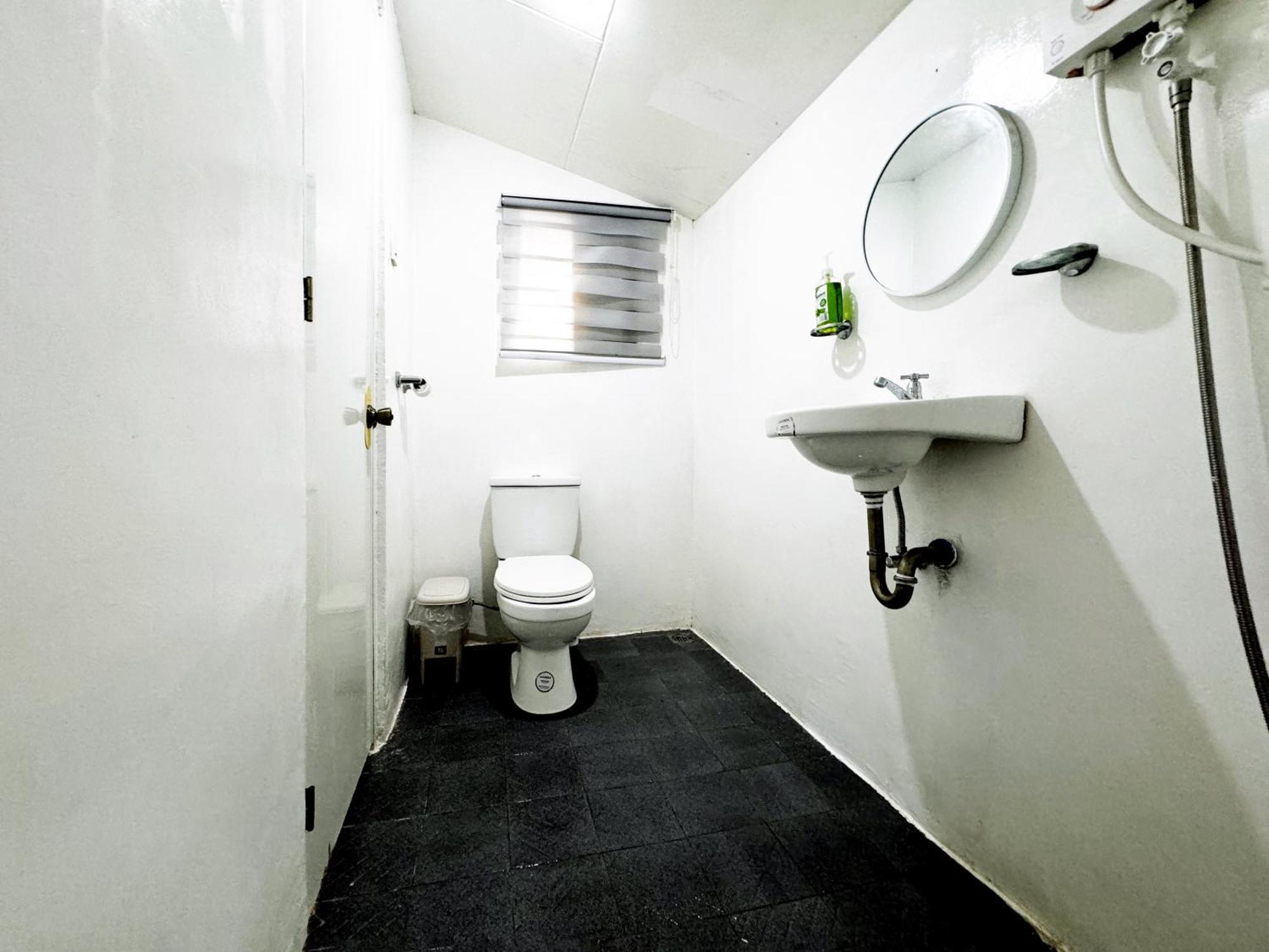 Ocean Breeze Hostel By Daily Sweet موالبوال المظهر الخارجي الصورة